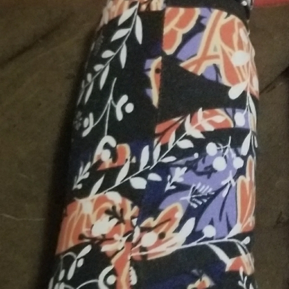 TC lularoe leggings - Picture 1 of 1